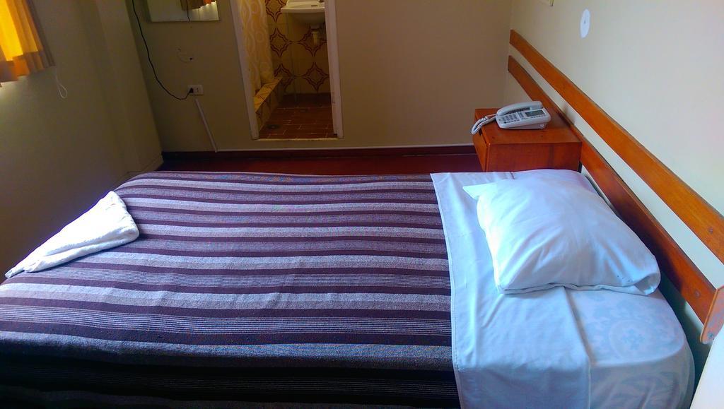 Hotel Plazza Chiclayo Bilik gambar
